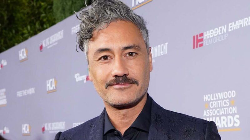 Taika Waititi entra para o elenco de ‘Our Flag Means Death’