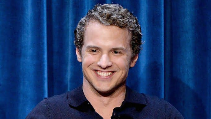 freddie stroma.color 
