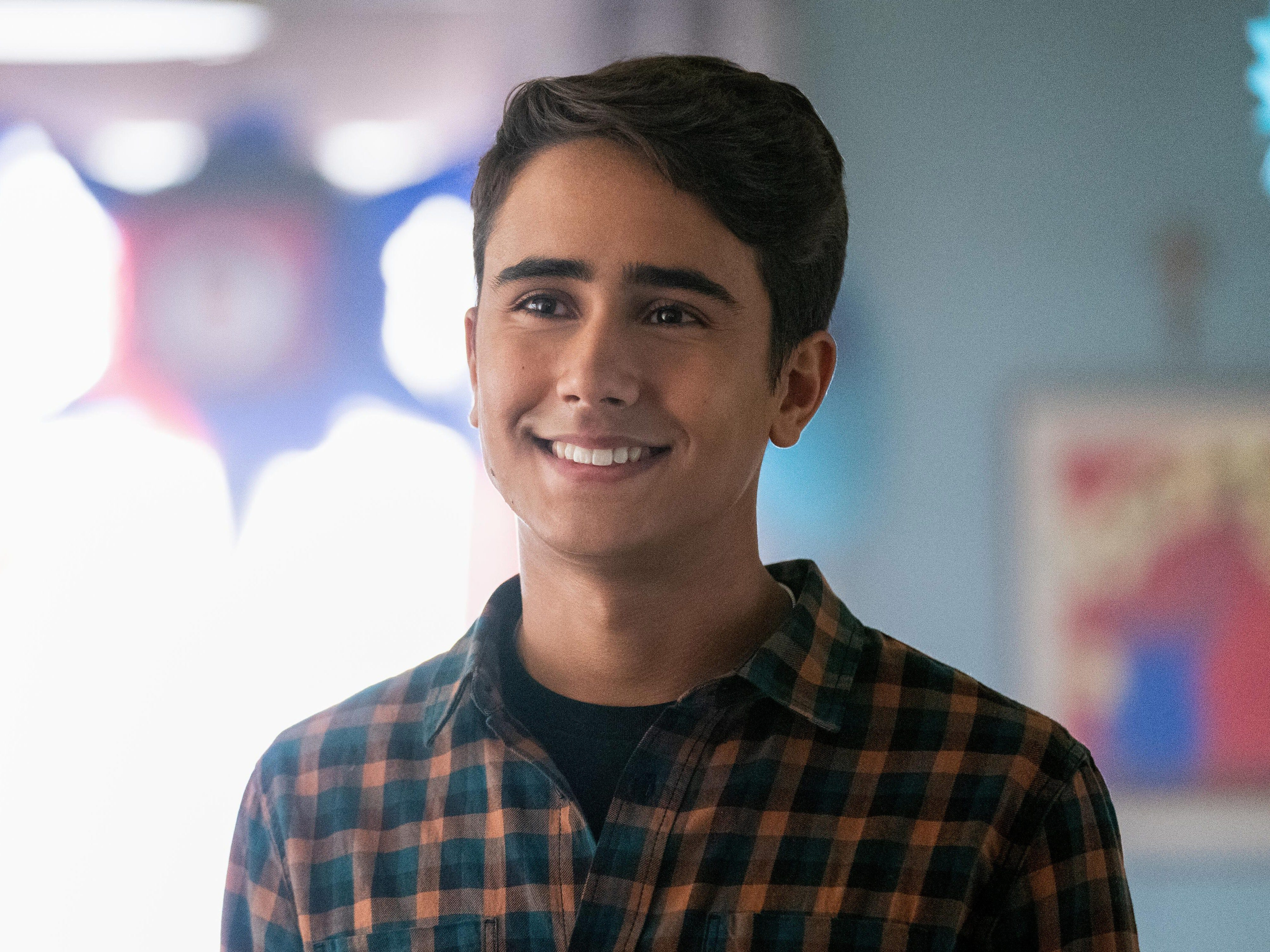 Tout Scaled | Entre Séries Tout Scaled