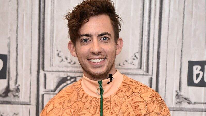 Kevin McHale e Charles Melton entram para o elenco de ‘American Horror Stories’