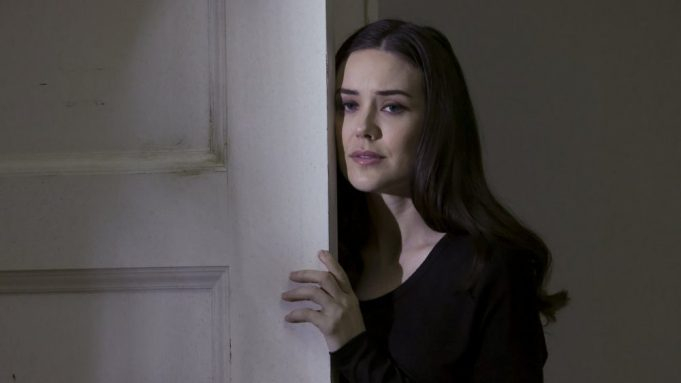 Megan Boone The Blacklist e1623739216971 — Entre Séries Megan Boone The Blacklist e1623739216971