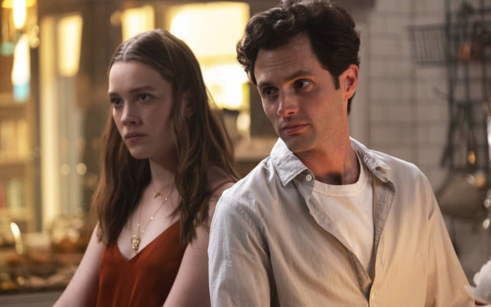 victoria pedretti penn badgley you netflix fixed large — Entre Séries victoria pedretti penn badgley you netflix fixed large