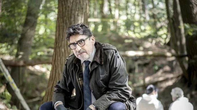 Alfred Molina será protagonista de novo projeto do Prime Video