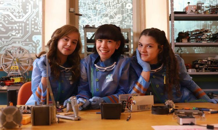 Quinta temporada de ‘Escola de Gênios’ estreia este mês no Gloob