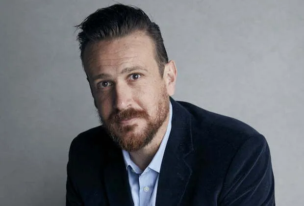 Jason Segel será protagonista de ‘Shrinking’, nova série de produtores executivos de ‘Ted Lasso’