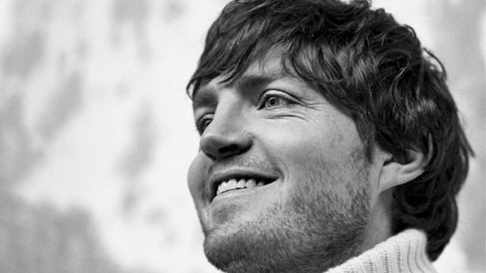 Tom Burke entra para elenco de spin-off de ‘Mad Max: Estrada da Fúria’