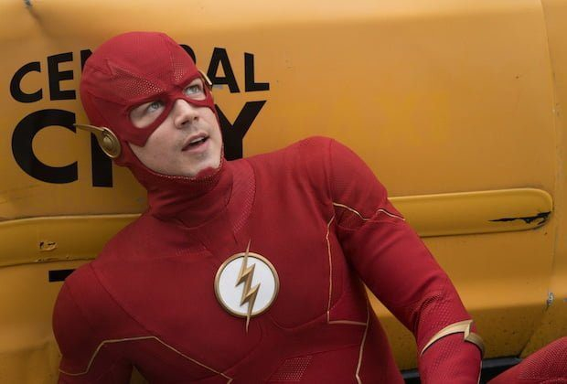 flash 8x01 — Entre Séries flash 8x01
