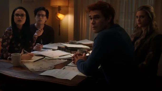 CW adia retorno de ‘Riverdale’