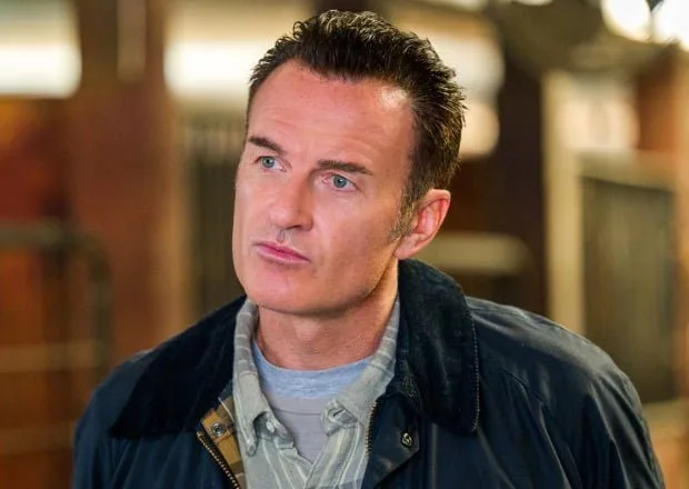 Julian McMahon deixará elenco de ‘FBI: Most Wanted’ após três temporadas