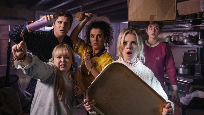Assista ao teaser da terceira temporada de ‘Derry Girls’