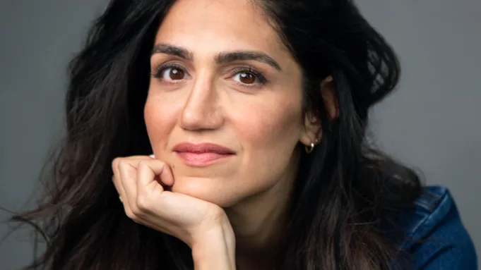 Leila Farzad entra para elenco de ‘Better’, nova série da BBC One