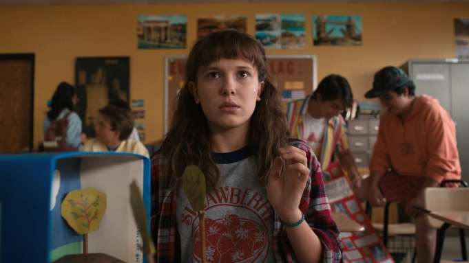 StrangerThings StrangerThings4 1 00 13 16 04