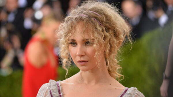  Juno Temple Bio familia carreira marido heranca medidas