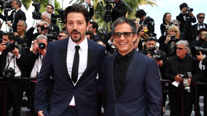 Gael Garcia Bernal e Diego Luna serão protagonistas de nova série limitada do Hulu