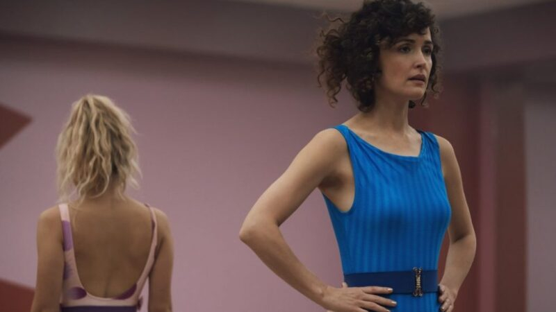 Apple TV+ renova ‘Physical’ para a terceira temporada