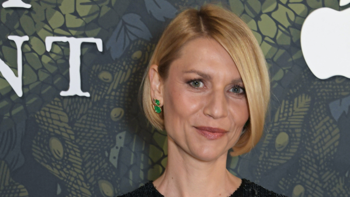 Claire Danes será protagonista de série limitada de Steven Sodenberg para a HBO