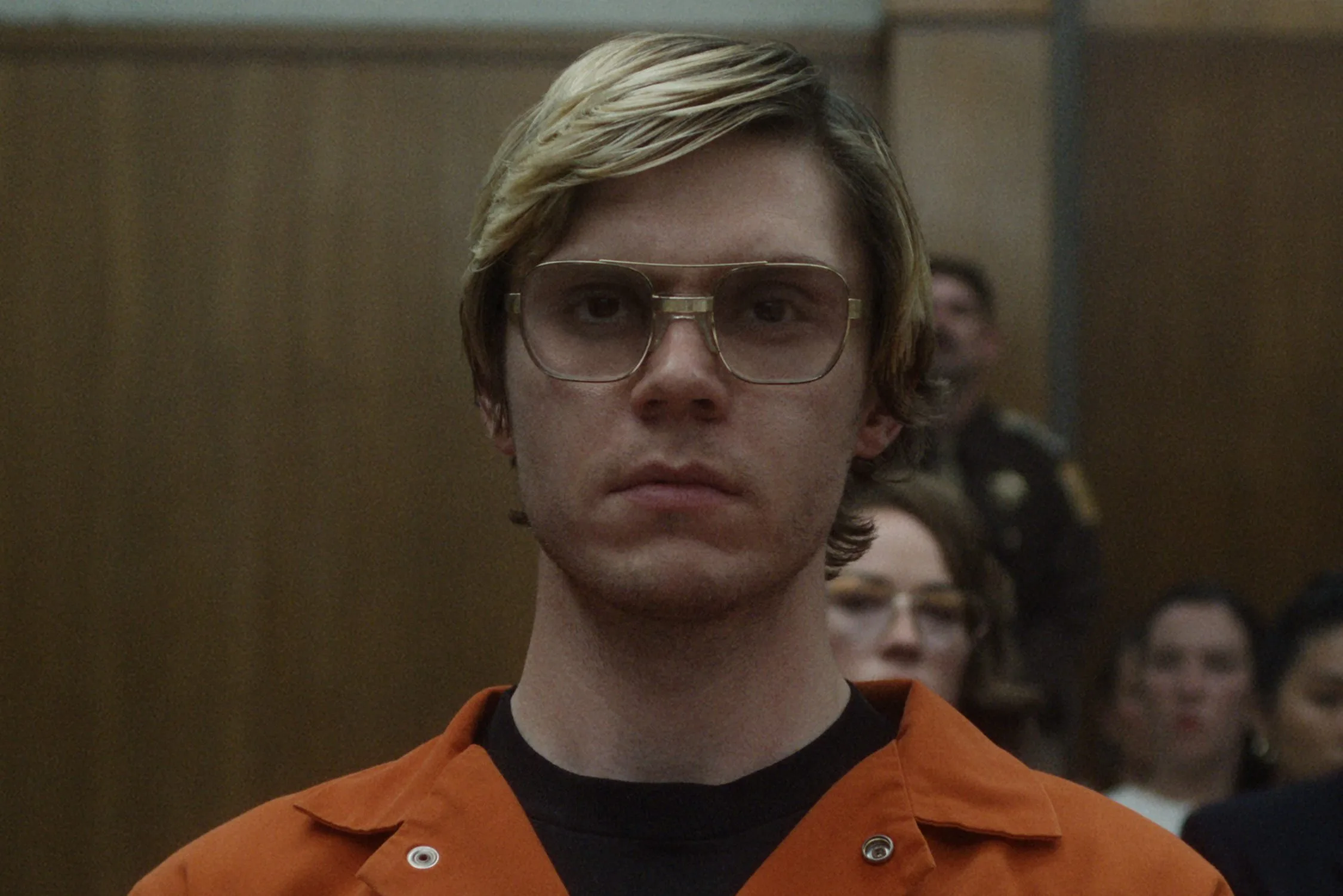Dahmer Season1 Episode8 00 34 46 09r E1663340844141