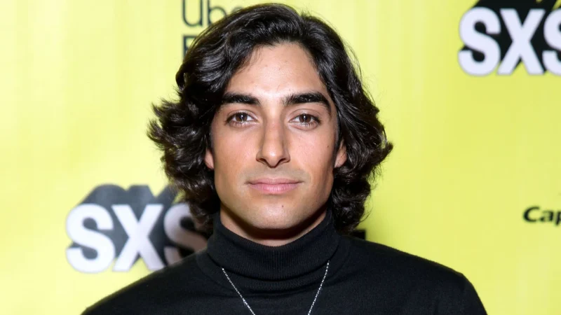 Eman Esfandi entra para elenco de ‘Ahsoka’