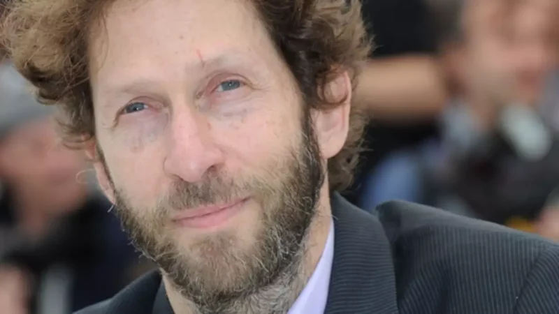 Tim Blake Nelson é confirmado no elenco de ‘Capitão América: Nova Ordem Mundial’