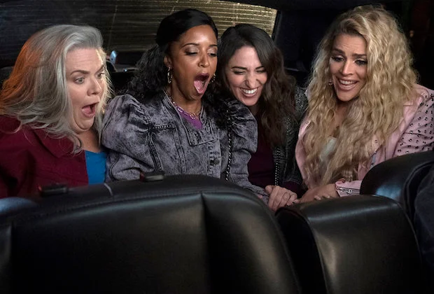 ‘Girls5Eva’ é renovada para a terceira temporada e passará a ser exibida pela Netflix