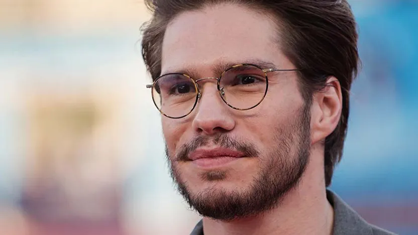 Fran  Ois Civil   5 Choses    Savoir Sur L   Acteur Que Le Cin  Ma Fran  Ais S   Arrache 6536