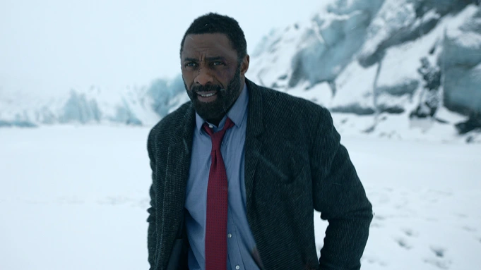 ‘Luther: The Fallen Sun’ ganha data de estreia pela Netflix