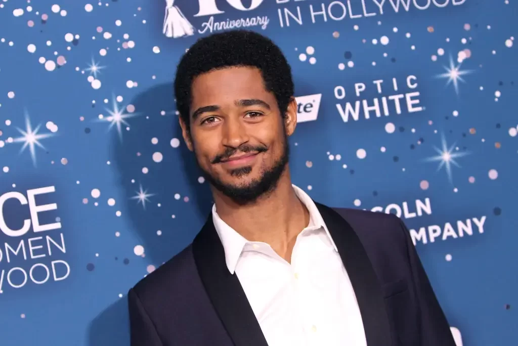 alfred enoch the couple next door — Entre Séries açfred enoch the couple next door
