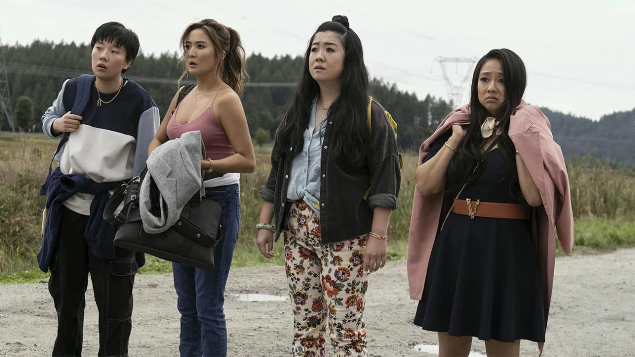Joy-ride-266235-h-2023 — Entre Séries Loucas em Apuros Paris Filmes
