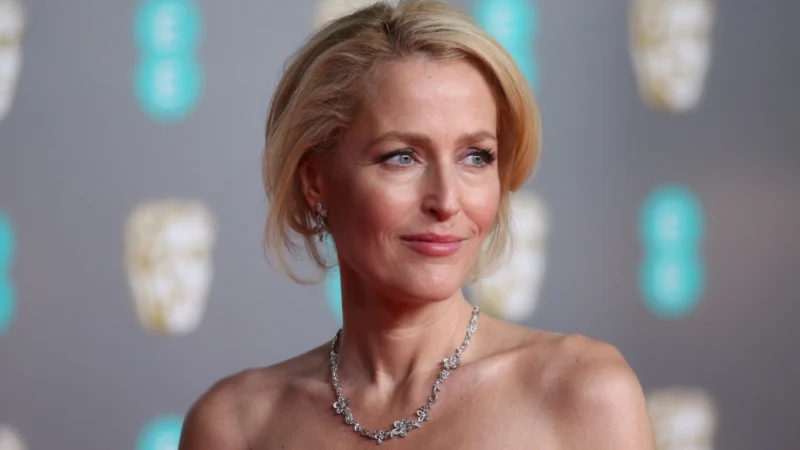 Gillian Anderson entra para o elenco de ‘The Abandons’