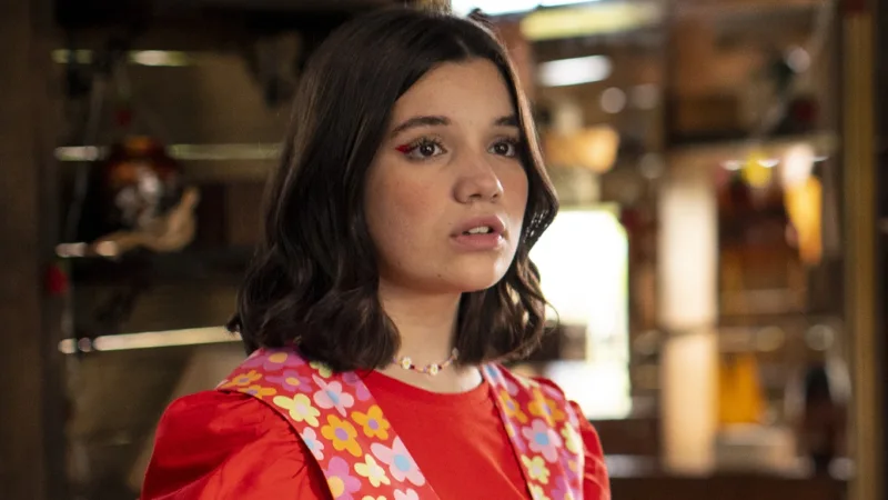 Paris Filme divulga pôster de ‘Chama a Bebel’