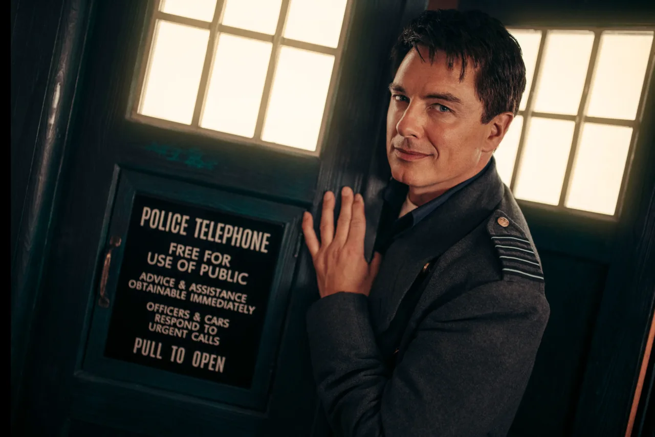 john barrowman doctor who — Entre Séries