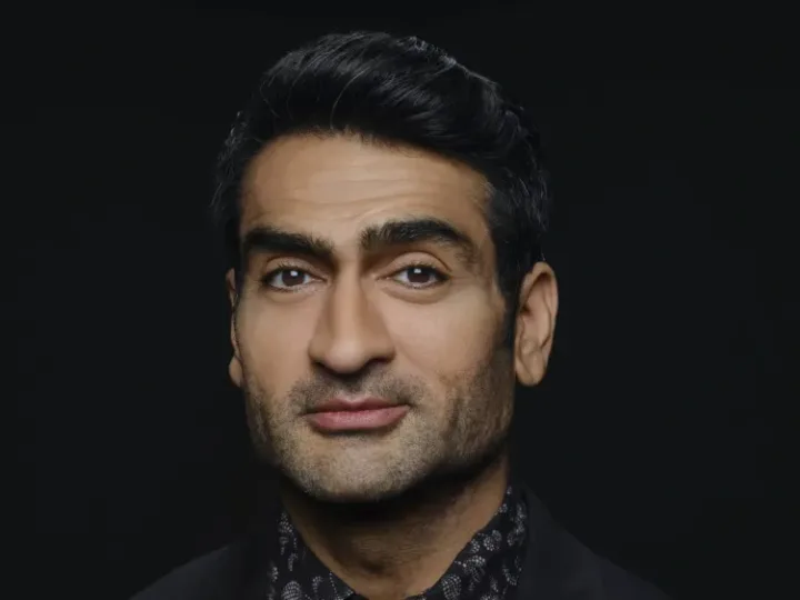 Kumail Nanjiani entra para elenco da nova temporada de ‘Only Murders in the Building’