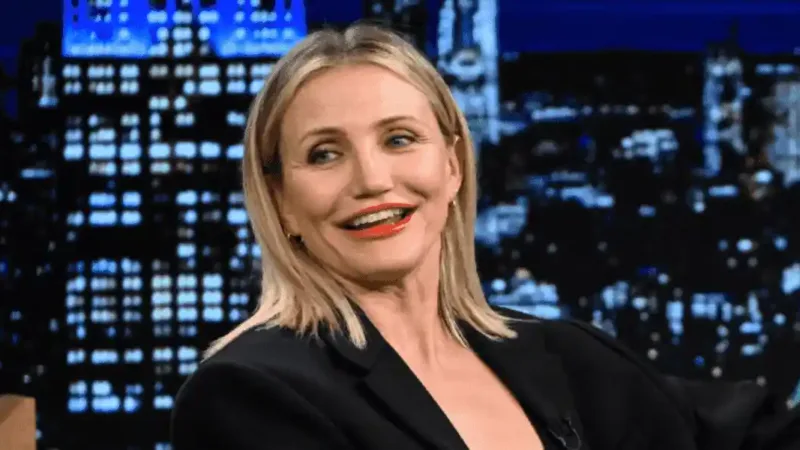 Cameron Diaz negocia para estrelar filme ao lado de Keanu Reeves