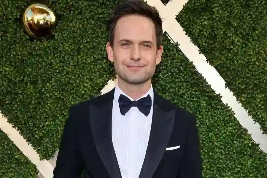 patrick j adams lockerbie — Entre Séries Patrick J. Adams Lockerbie