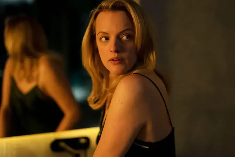 the-veil-elisabeth-moss-ezgif.com-resize — Entre Séries The Veil