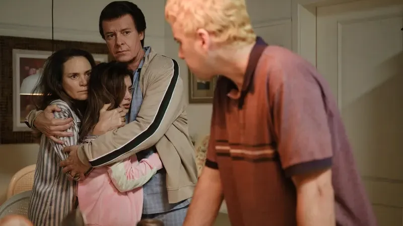 ‘Silvio’ ganha trailer oficial