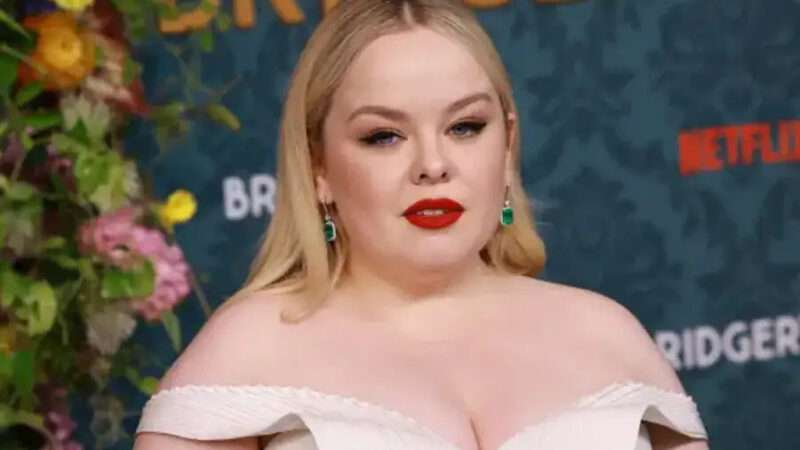 Nicola Coughlan protagonizará ‘Love And War’