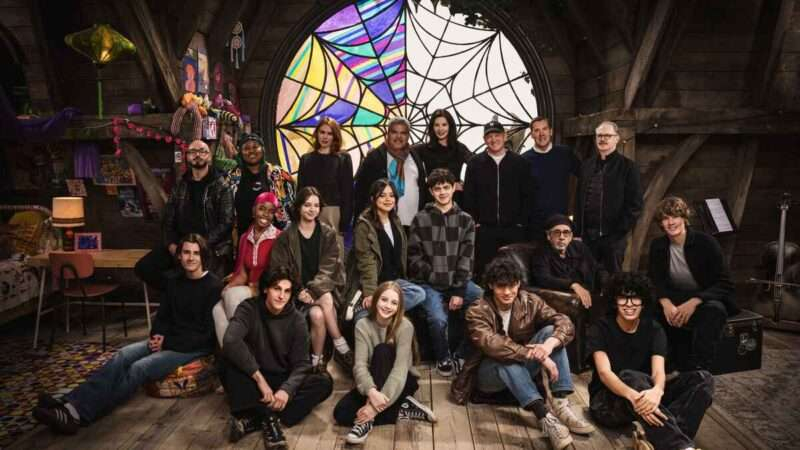 Netflix anuncia início das gravações da segunda temporada de ‘Wandinha’
