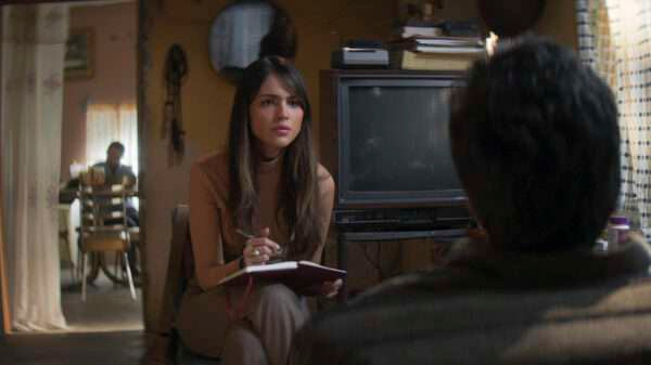 Entreseries.com.br Serie a Maquina Ganha Primeiras Imagens Pelo Disney D La Maquina  Eiza Gonzalez  Cortesia Hulu Scaled