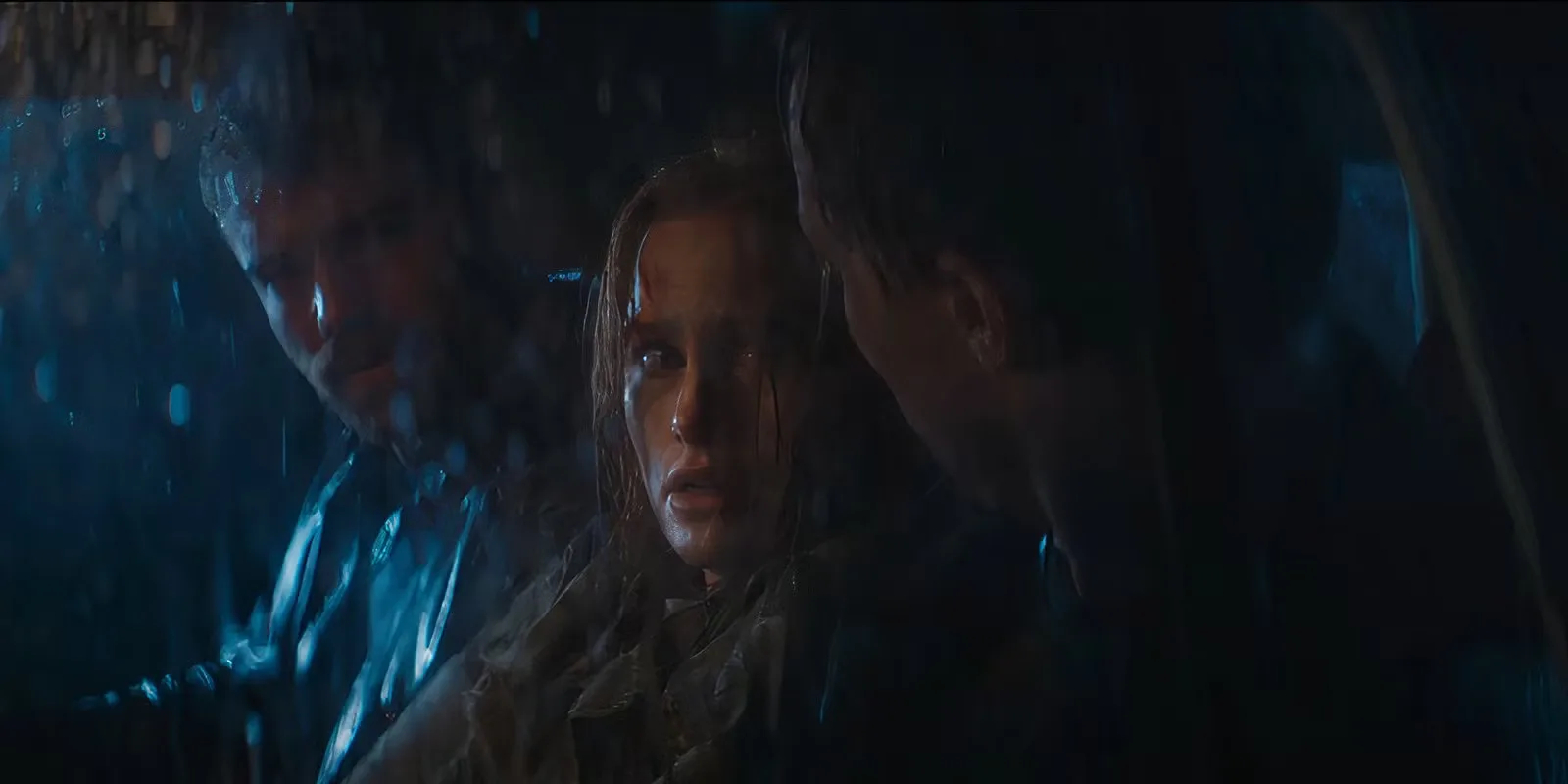 men scarecrows maya strangers chapter 2 — Entre Séries Os Estranhos: Capítulo 2 Trailer