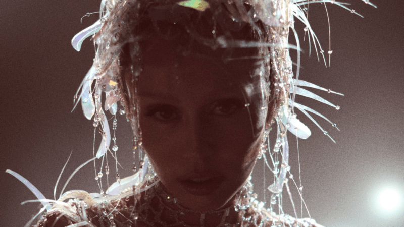 Música | Miley Cyrus anuncia ‘Something Beautiful’