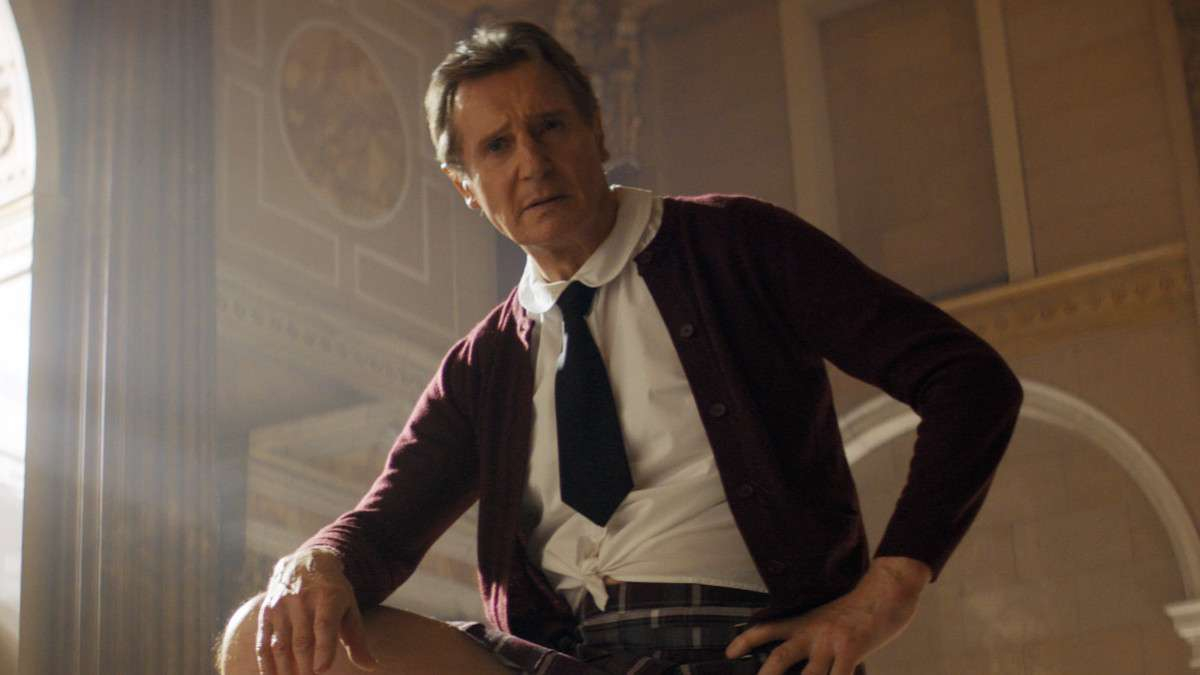 the naked gun liam neeson — Entre Séries Corra que a Polícia Vem Aí