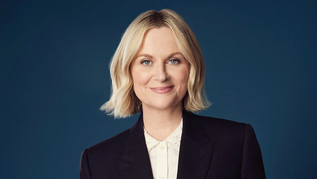 Amy Poehler Dig Peacock
