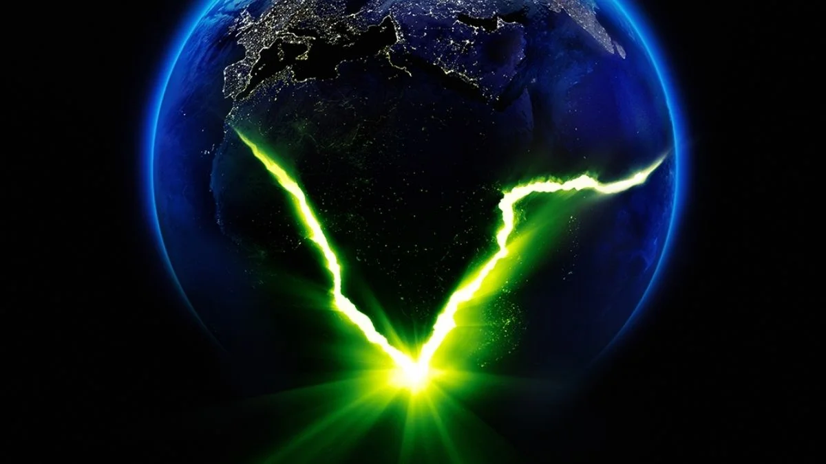Alien: Earth Dinsye+