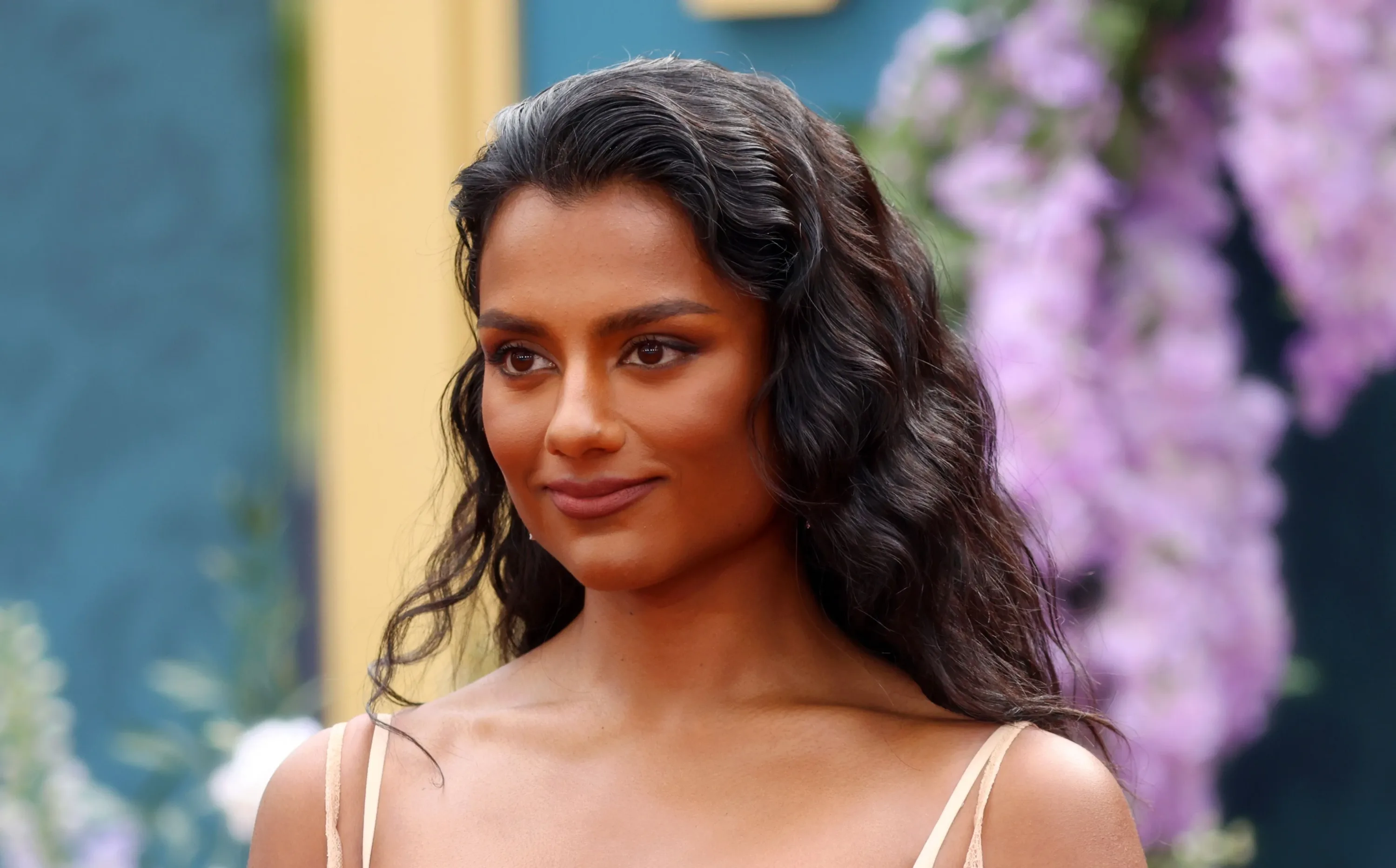 Simone Ashley O Diabo Veste Prada 2