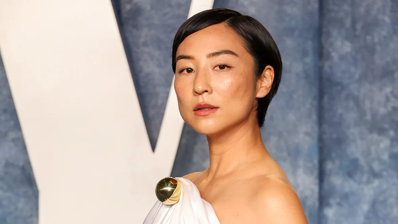 Greta Lee Best Offer Wins