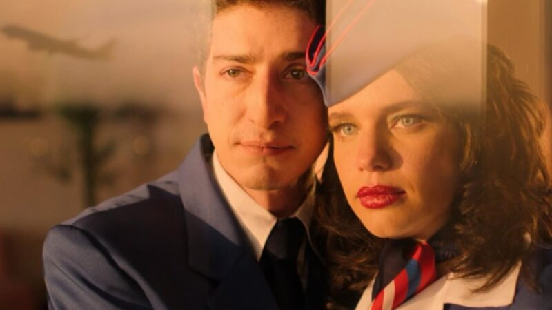 Críticas | Máscaras de Oxigênio Não Cairão Automaticamente