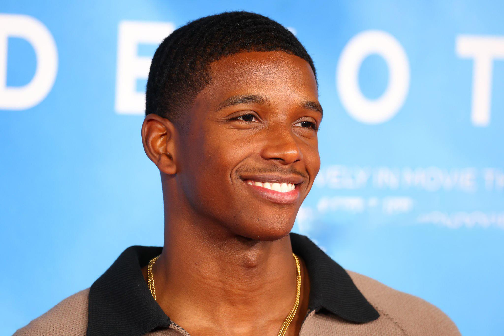 Martin Bobb Semple | Entre Séries Martin Bobb-semple - Tomb Raider (prime Video)