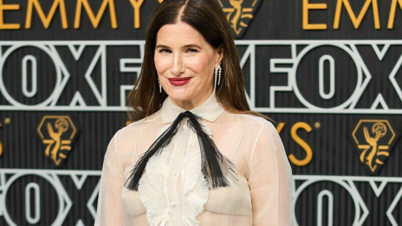 Kathryn Hahn negocia participação em live-action de ‘Enrolados’