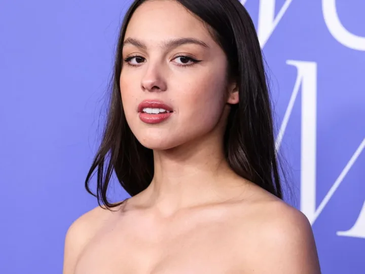 Olivia Rodrigo You Seem Pretty Sad for a Girl So in Love